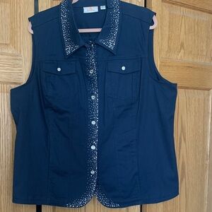 Quacker Factory Navy Sleeveless Button Down Shirt